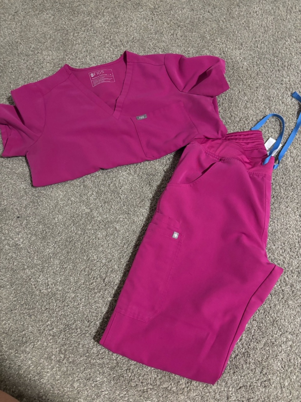 Figs Women's Scrub Set in Bright Magenta